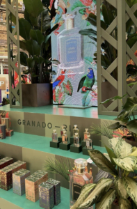 Laurindo Feliciano’s beautiful bird display for Granado Apothecary. (Design Projects, illustrator)