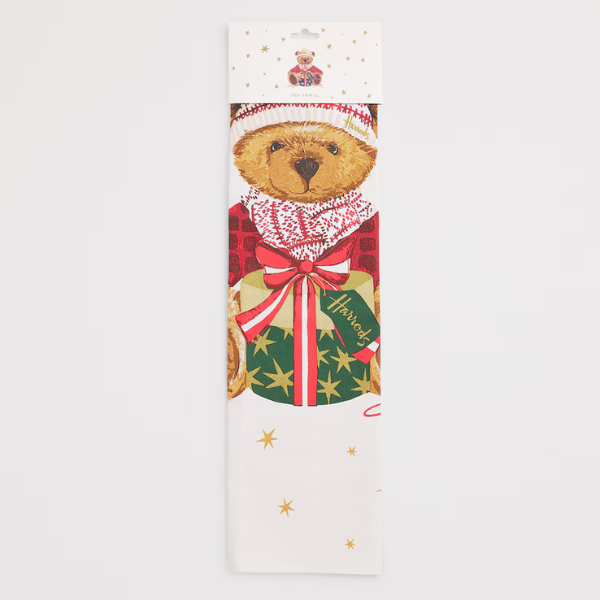 Ellise Wilkinson’s Festive Bear designs for Harrods (Bright Group, illustrator)