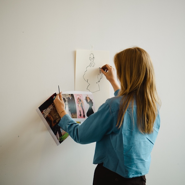 Jess Rose Bird VA Dundee – Jess Rose Bird Masterclass for the V&A Dundee (Exhibitions, illustrator, Lipstick of London) Jess Rose Bird Masterclass for the V&A Dundee (Exhibitions, illustrator, Lipstick of London)